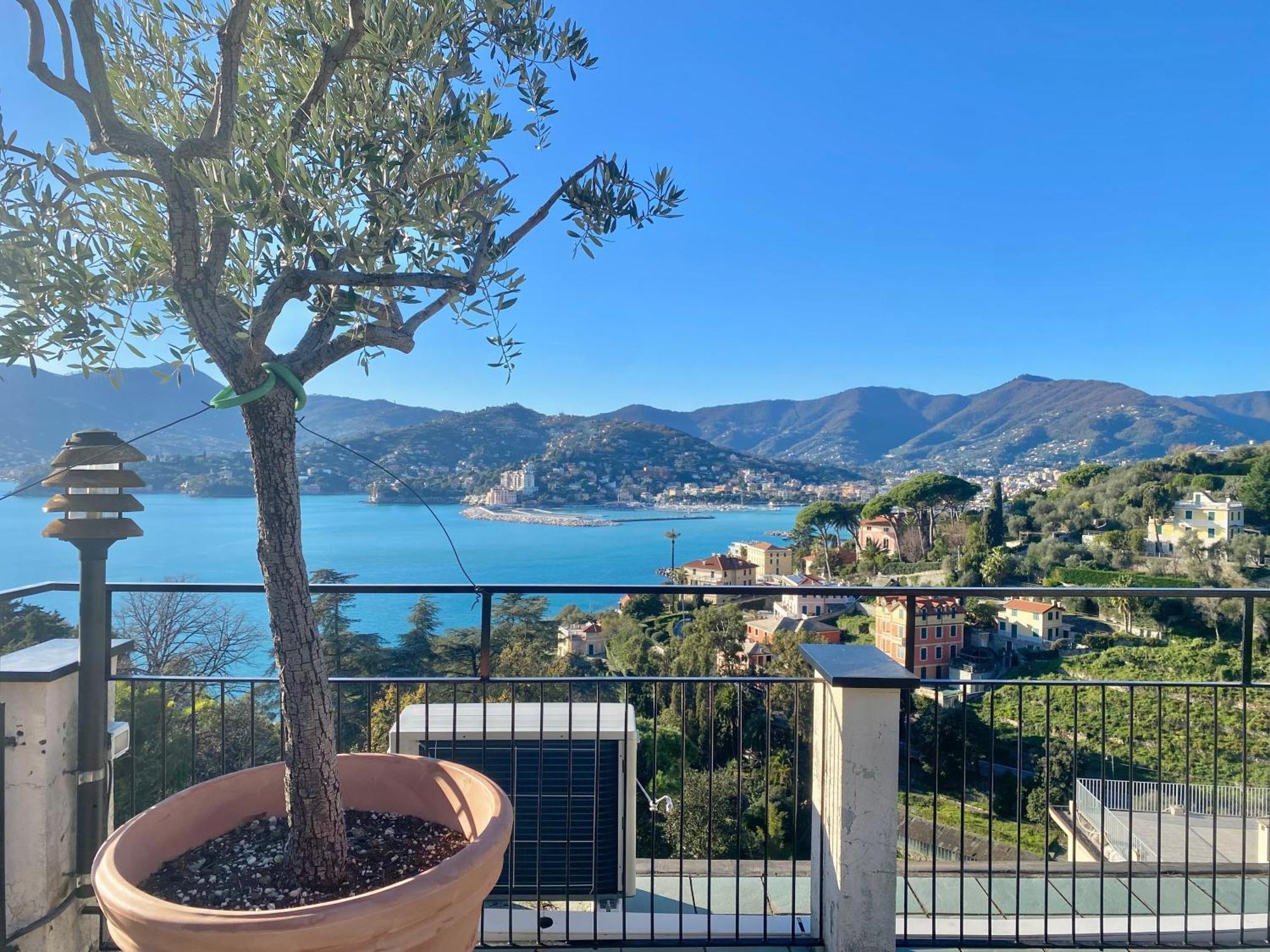 Welcome Riviera - Paradiso 12-Ultimo Restauro Nel 2025-Vista Mare Stupenda-Balcone Con Vista Meravigliosa Piu' Terrazza Solarium Sovrastante Di 70 Mq Esterna Rapallo Ngoại thất bức ảnh